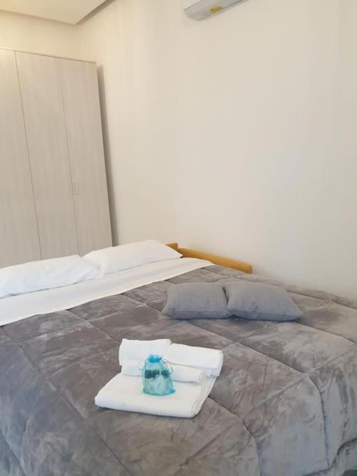Dimora Di Privacy Fronte Parco E Ospedale Di Monza Apartamento Lissone Exterior foto