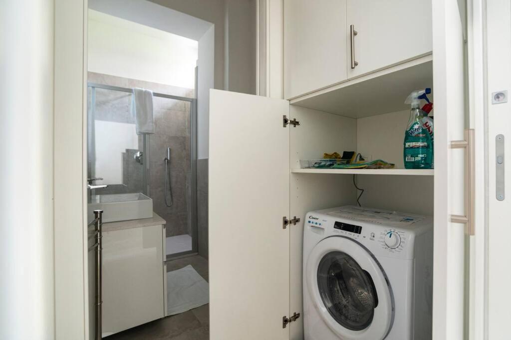 Dimora Di Privacy Fronte Parco E Ospedale Di Monza Apartamento Lissone Exterior foto