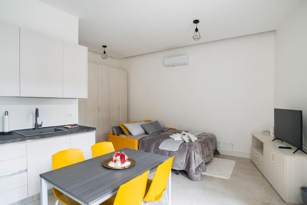 Dimora Di Privacy Fronte Parco E Ospedale Di Monza Apartamento Lissone Exterior foto
